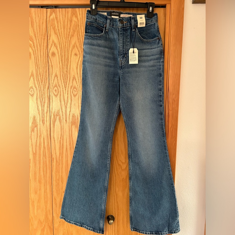 Levi’s 70s High Flare